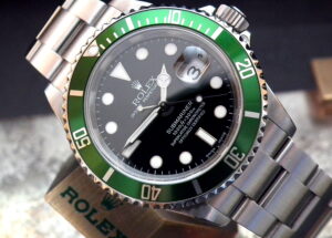 Just Beautiful 2005 Rolex Oyster Submariner Kermit with Mk. 1 Dial and Later Rolex Bezel Insert Full Set at Sonning Vintage Watches