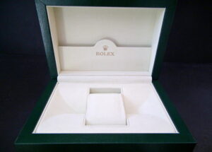 2000’s Gents Rolex ‘Wave’ Box – Inner, Outer and Cardboard Sleeve at Sonning Vintage Watches